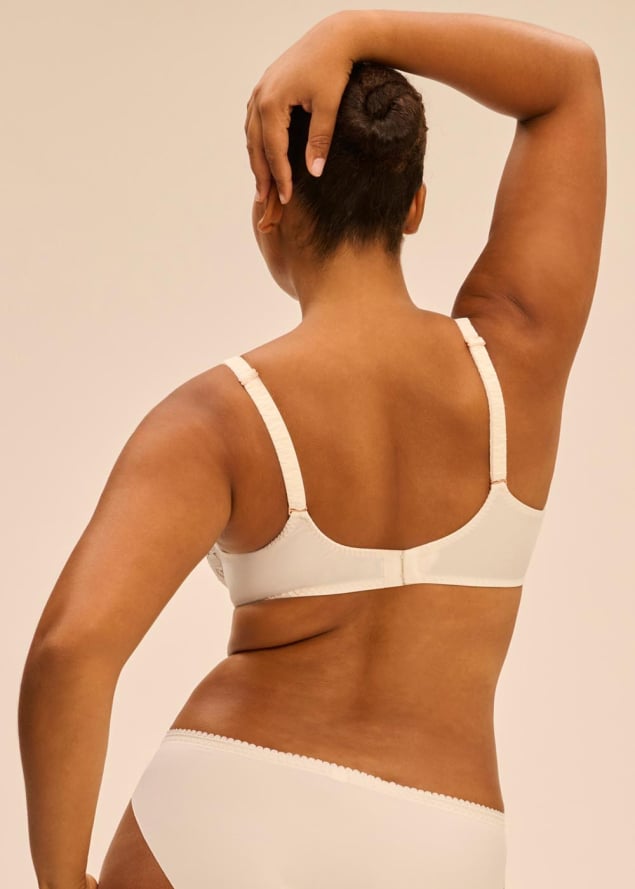 Soutien-gorge emboitant bonnets profonds Simone Prle